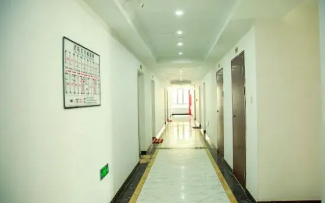Home Huayi Hotel (Pingdu Renmin Road Branch