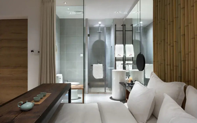 Solitude Art Inn