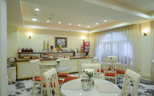 Hotel Kymata
