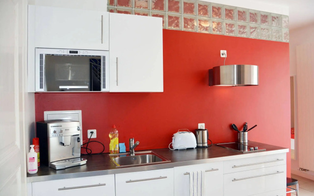 Apartments Logis 69