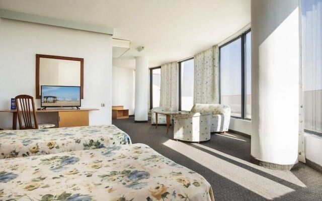 Hotel Zenith