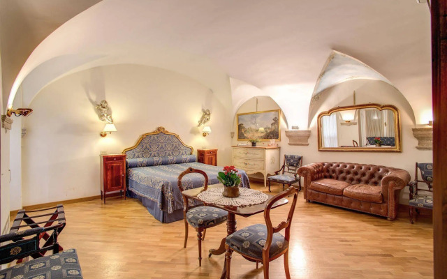 Navona Gallery Suites