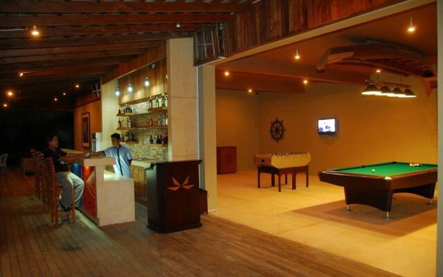 Bay Of Bengal Resort