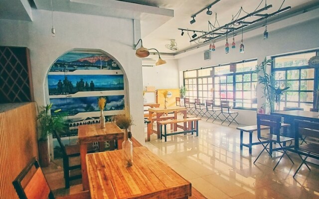 San Juanico Travellers Inn - RedDoorz