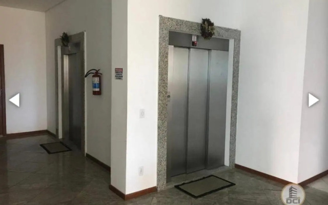 Apartamento peracanga com vista para o mar