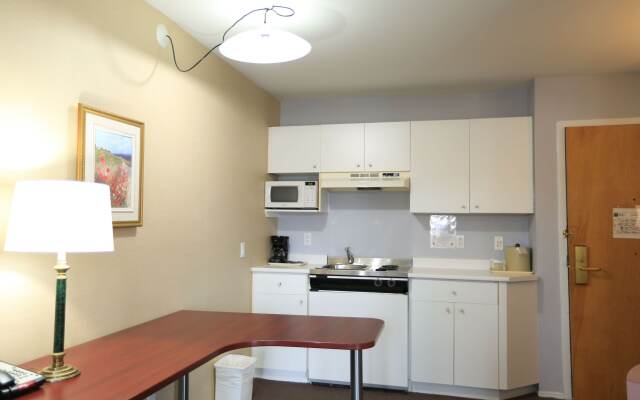 Quality Suites