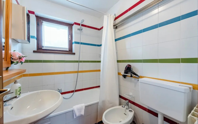 Charming Apartment With Garden in Courmay