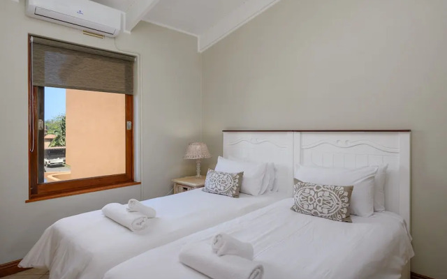 San Lameer Villa Rentals 3011