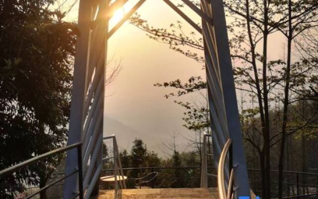 Qingcheng Mountain Suxi Qingshan Forest Homestay