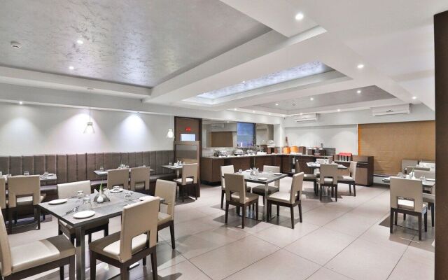OYO Townhouse 740 Hotel Swastik