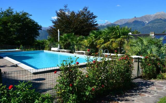 Bellavista I Garten Ferienwohnung mit Pool