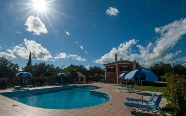 Leventis Villas Complex with Sharing Pool