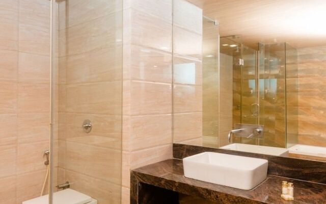 Capital O 27600 Hotel Sai Plaza