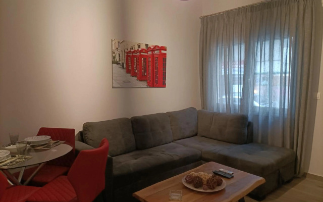 Modern Comfy Apartment near Metro
