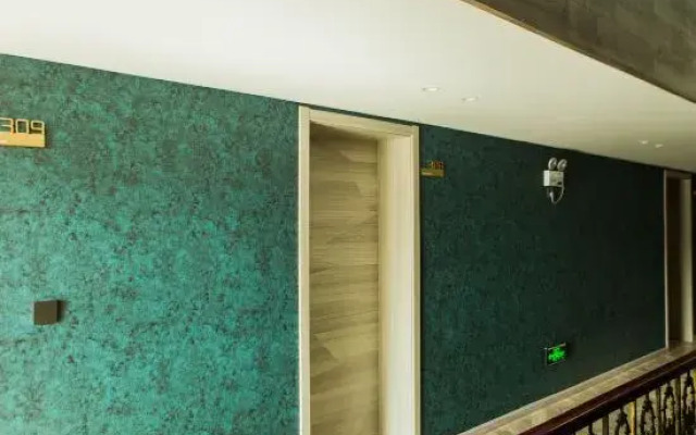 Dongjia Hotel