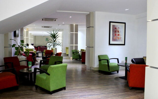 Отель Alisa North Ridge