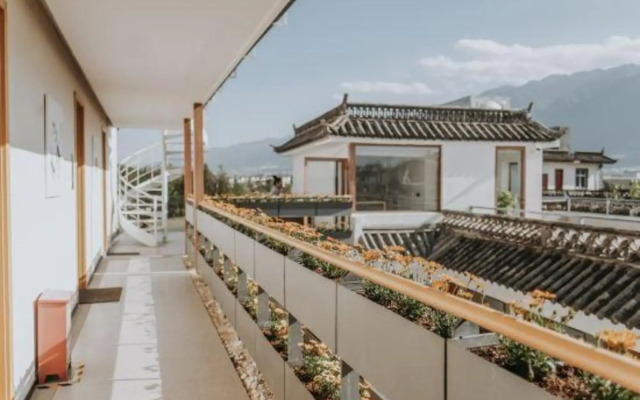 Dali Haixi Seaview Hotel
