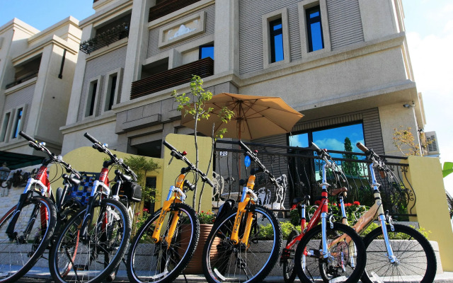 Errantry Lodge & Studio