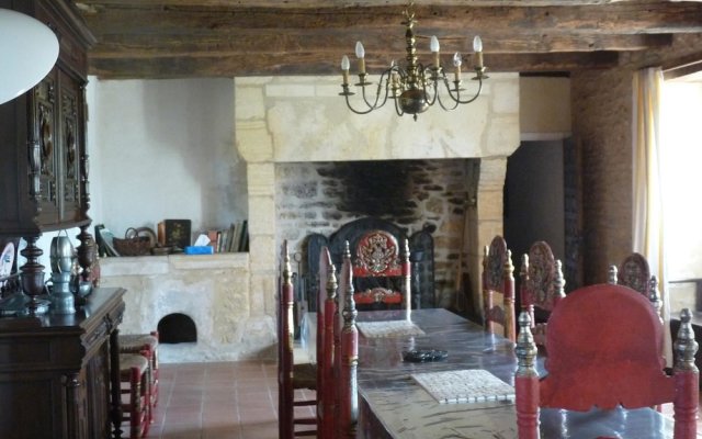 Mansion With 5 Bedrooms in Le Bugue, With Private Pool, Furnished Gard