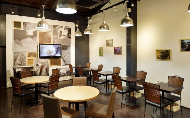 add chaganju - Hostel