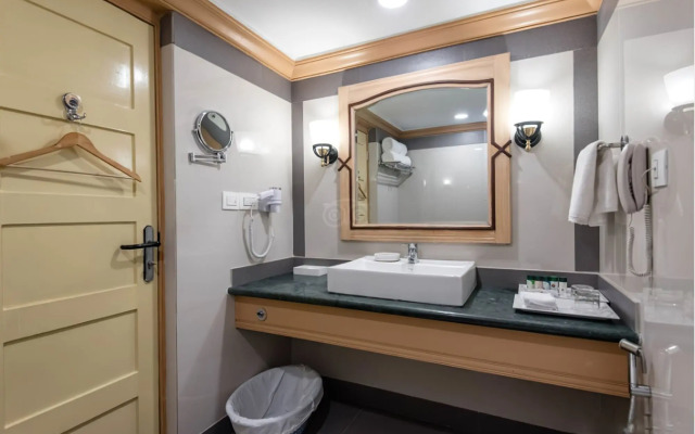Fortune Resort Sullivan Court, Ooty - Member ITC Hotels' Group