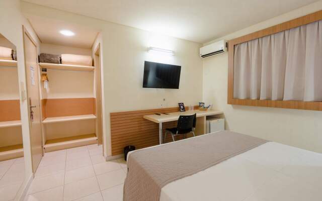 Hotel Caiua Express