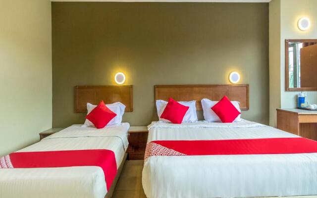 Super OYO 828 Comfort Hotel Shah Alam