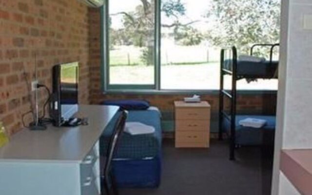 Greenleigh Central Canberra Motel