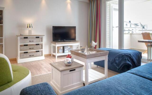 Dr Nic 6 28 Blue Water