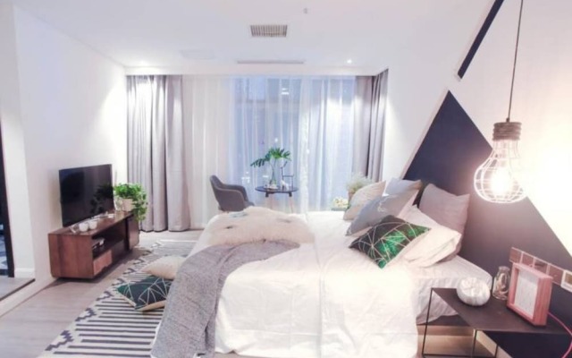 N·Time Art Hotel (Chongqing Jiefangbei Pedestrian Street)