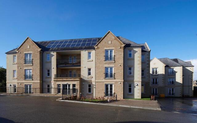 Royal Golf Apartments