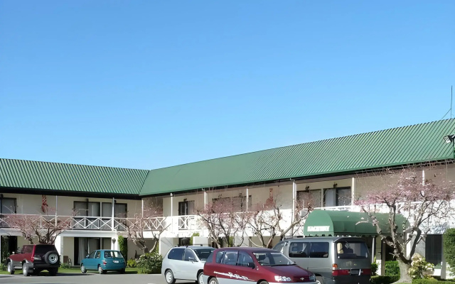 Raceway Motel