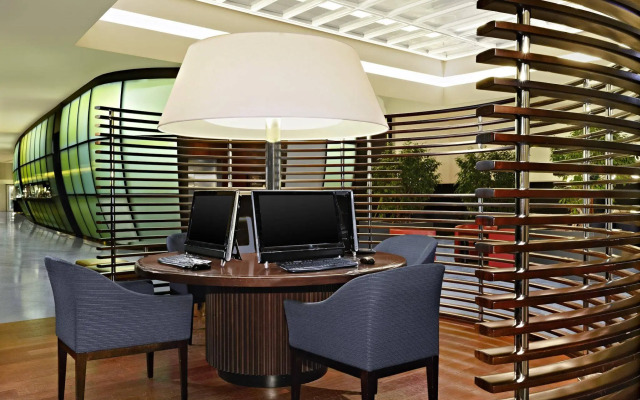 Sheraton Paris Charles de Gaulle Airport Hotel