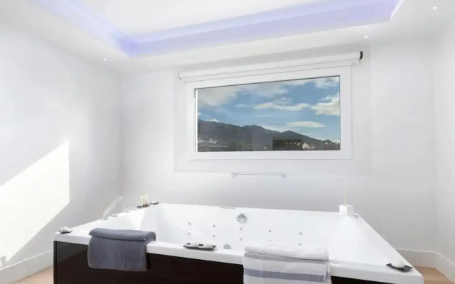 Top Luxury Marbella Villa
