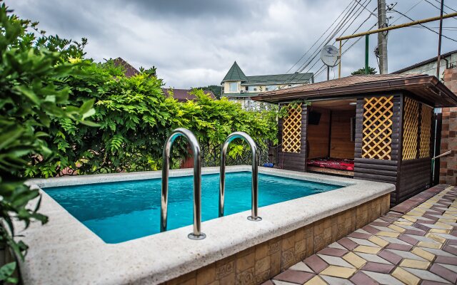 Mandarin (Lazarevskoe)