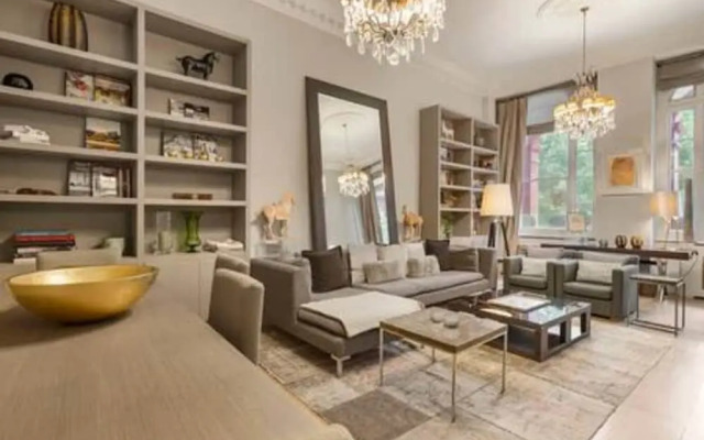 3-bdr Magnificent Harrods Knightsbridge Apartment