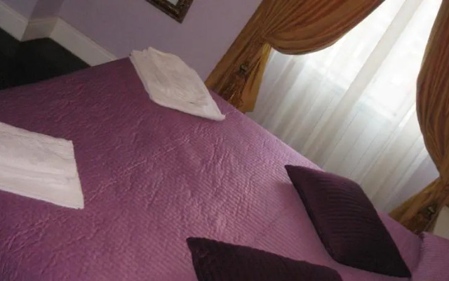 Vatican House In Rome