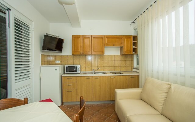 Apartments Nada Palit