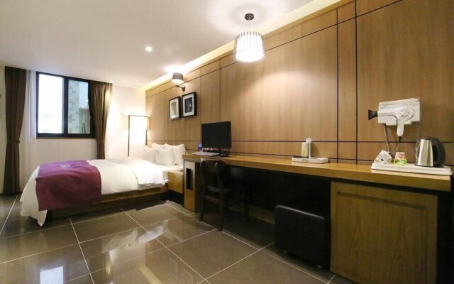 Hotel Class