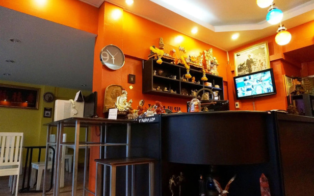 Sunny House Hua Hin