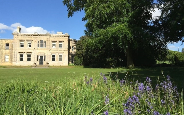 Cleatham Hall