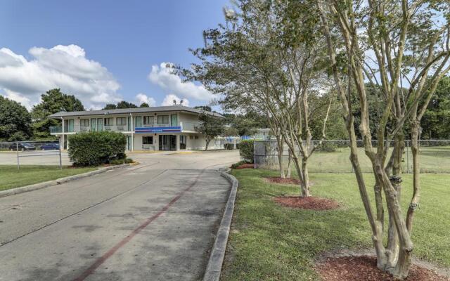 Studio 6 Lafayette, LA – I-10 & I-49 N