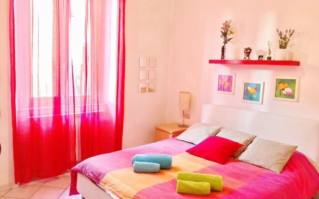 Apartment With Garden