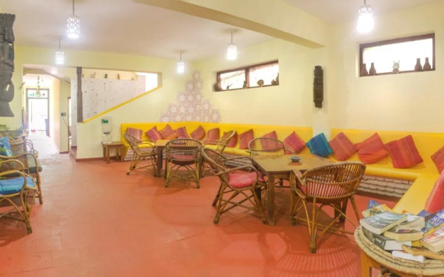 Chrissies Hotel