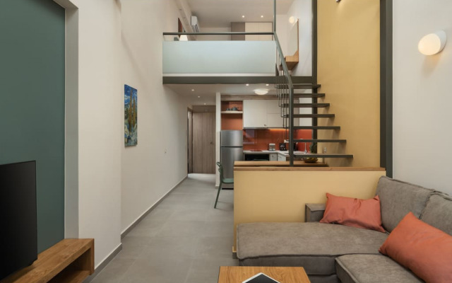 Dimitra Apts - Maisonette Suite With Balcony