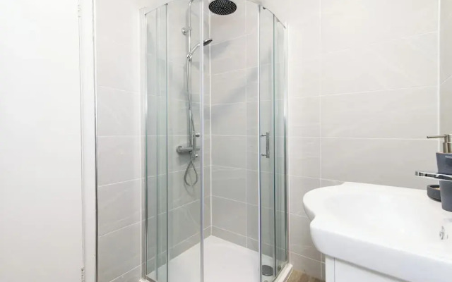 Michaelmas 2-bedroom Apartment in Coventry