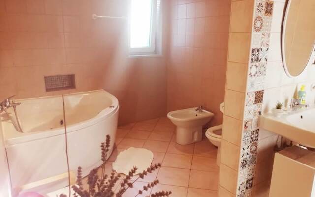 Apartment and Rooms Vilma