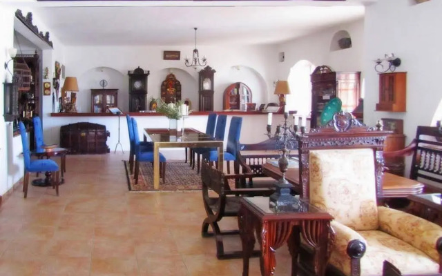 Porto Scoutari Romantic Hotel