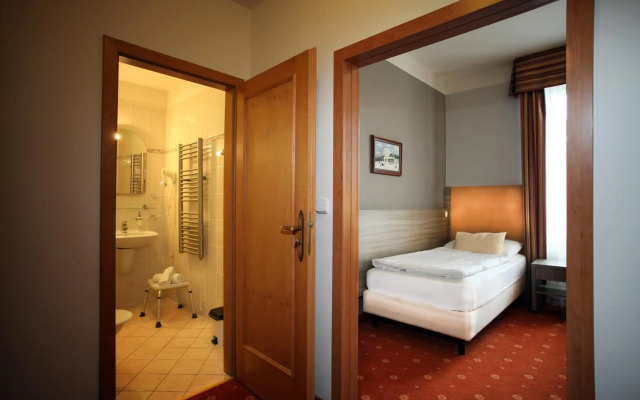 Hotel Paris