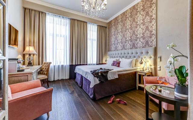 Pushka Inn Hotel
